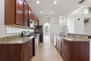 9020 PECKY CYPRESS WAY, ORLANDO, FL 32836 - MLS#MFRO6389146