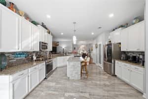 4020 CARTERET DRIVE, WINTER HAVEN, FL 33884 - MLS#MFRO6389154