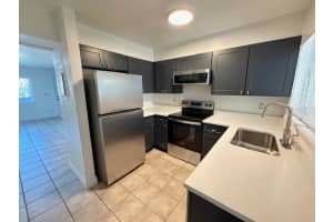 137 GARDEN DRIVE, WINTER SPRINGS, FL 32708 - MLS#MFRO6389170