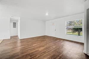 724 11TH AVENUE, MOUNT DORA, FL 32757 - MLS#MFRO6389265