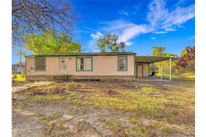 820 Robinson Ave, ST CLOUD