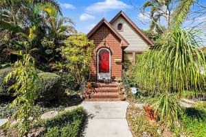 1228 15th St N, ST PETERSBURG