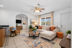 1221 OCOEE APOPKA ROAD, APOPKA, FL 32703 - MLS#MFRO6389449