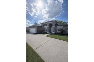 2240 Bagdad Ave, ORLANDO