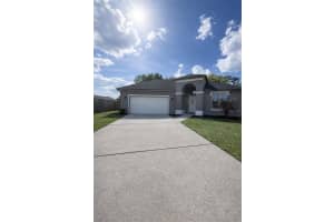 2240 BAGDAD AVENUE, ORLANDO, FL 32833 - MLS#MFRO6389471