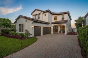 8119 VIA ROSA, ORLANDO, FL 32836 - MLS#MFRO6389505