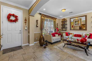 1352 OAKCREST COURT, DAVENPORT, FL 33837 - MLS#MFRO6389548