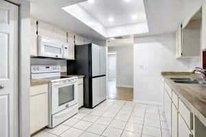 2241 VANCE ROAD, DELTONA, FL 32738 - MLS#MFRO6389577