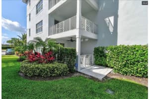 915 Bay Colony Dr S #s, JUNO BEACH