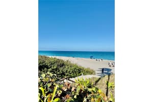 915 BAY COLONY DRIVE, JUNO BEACH, FL 33408 - MLS#MFRO6389605