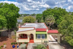 809 POINSETTIA DRIVE, EUSTIS, FL 32726 - MLS#MFRO6389636