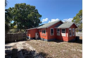 2500 OAKDALE STREET, ST PETERSBURG, FL 33705 - MLS#MFRO6389652