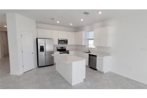 538 HATTERAS ROAD, DAVENPORT, FL 33837 - MLS#MFRO6389719