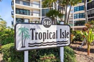 845 COLLIER COURT, MARCO ISLAND, FL 34145 - MLS#MFRO6389731