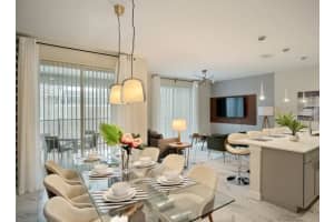 468 OCEAN COURSE AVENUE, DAVENPORT, FL 33896 - MLS#MFRO6389824