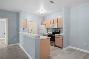 5459 VINELAND ROAD, ORLANDO, FL 32811 - MLS#MFRO6389883