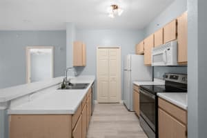 5459 VINELAND ROAD, ORLANDO, FL 32811 - MLS#MFRO6389883