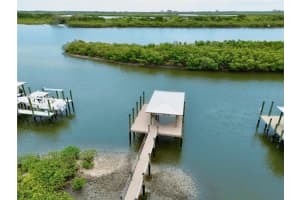 211 RIVERSIDE DRIVE, EDGEWATER, FL 32132 - MLS#MFRO6389951