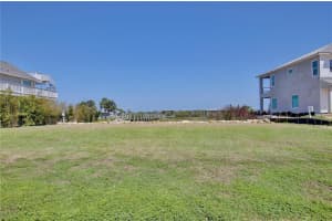 211 RIVERSIDE DRIVE, EDGEWATER, FL 32132 - MLS#MFRO6389951