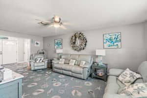 820 CLIFFORD AVENUE, EUSTIS, FL 32726 - MLS#MFRO6390153