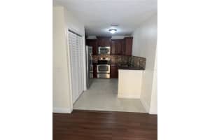 2794 CLUB CORTILE CIRCLE, KISSIMMEE, FL 34746 - MLS#MFRO6390196