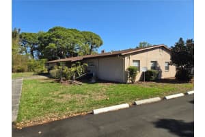 2525 54th Ave S #4, ST PETERSBURG