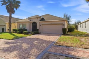 215 LAKESHORE DRIVE, DAVENPORT, FL 33837 - MLS#MFRO6390226