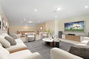 9212 HANGING VINE COURT, ORLANDO, FL 32836 - MLS#MFRO6390296