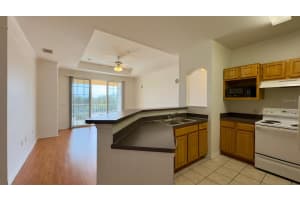 6413 ASTOR VILLAGE AVENUE, ORLANDO, FL 32835 - MLS#MFRO6390426