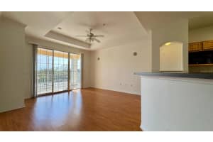 6413 ASTOR VILLAGE AVENUE, ORLANDO, FL 32835 - MLS#MFRO6390426