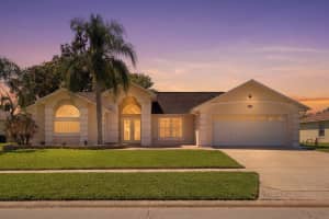 23 Old Sunbeam Dr, SOUTH DAYTONA