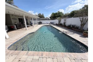 320 WHITE OAK CIRCLE, MAITLAND, FL 32751 - MLS#MFRO6390473