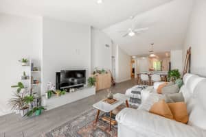 4117 FAIRVIEW VISTA POINT, ORLANDO, FL 32804 - MLS#MFRO6390526