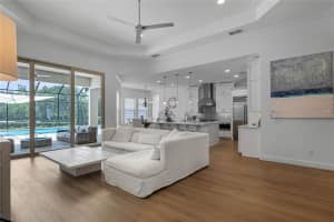 1118 ESTANCIA WOODS LOOP, WINDERMERE, FL 34786 - MLS#MFRO6390567