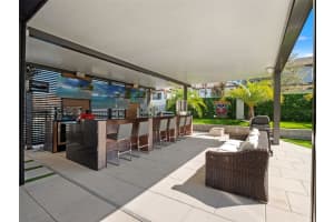 9225 HANGING VINE COURT, ORLANDO, FL 32836 - MLS#MFRO6390613