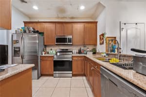 6039 STRADA ISLE WAY, ORLANDO, FL 32835 - MLS#MFRO6390652