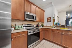 6039 STRADA ISLE WAY, ORLANDO, FL 32835 - MLS#MFRO6390652