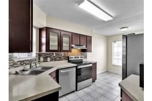 7212 ALSTON COURT, ORLANDO, FL 32835 - MLS#MFRO6390753