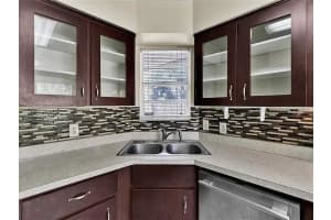 7212 ALSTON COURT, ORLANDO, FL 32835 - MLS#MFRO6390753