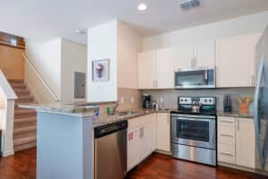 3201 GOLD LANE, KISSIMMEE, FL 34747 - MLS#MFRO6390841