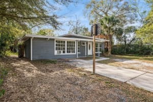 205 OAKLAND AVENUE, SANFORD, FL 32773 - MLS#MFRO6390851