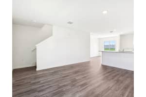 673 HILLVIEW LOOP, HAINES CITY, FL 33844 - MLS#MFRO6390854