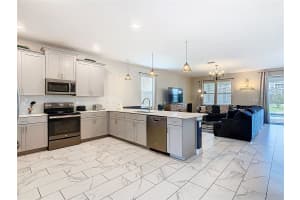 303 OCEAN COURSE AVENUE, DAVENPORT, FL 33896 - MLS#MFRO6390864