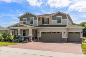 10260 SPRING LAKE DRIVE, CLERMONT, FL 34711 - MLS#MFRO6390869