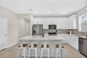 3021 GREEN PARK DRIVE, DELAND, FL 32724 - MLS#MFRO6390902