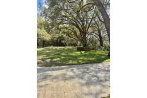 4901 CHULUOTA ROAD, ORLANDO, FL 32820 - MLS#MFRO6391001