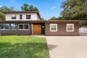 2712 CRYSTAL LAKE DRIVE, ORLANDO, FL 32806 - MLS#MFRO6391006