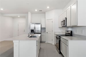 3242 WATTS TERRACE, DAVENPORT, FL 33837 - MLS#MFRO6391032