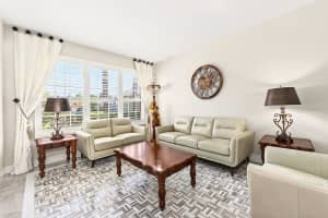 4057 SHAWN CIRCLE, ORLANDO, FL 32826 - MLS#MFRO6391204