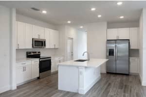 101 ELENA LAVIN CIRCLE, ORLANDO, FL 32807 - MLS#MFRO6391224